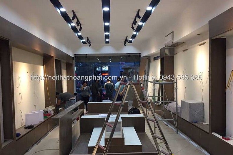 Mẫu thiết kế thi công shop bán hàng túi xách thời trang ấn tượng 14 Shoptuixachthoitrang5