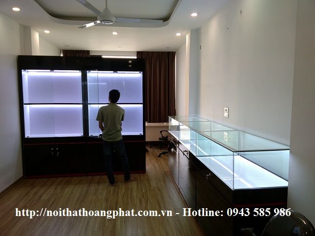 Top 3 mẫu tủ bán hàng đồng hồ đẹp mà rẻ tại HPDecor 13 Thicongtudonghoanhhoan3