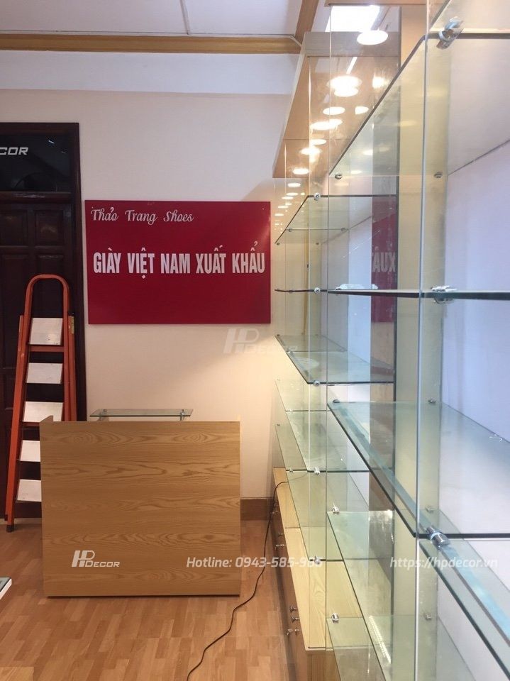 Thi công nội thất shop giày dép Thảo Trang Shoes (25m2) tại Nam Từ Liêm 1 Thietkethicongnoithatshopgiaydepthaotrangshoes1