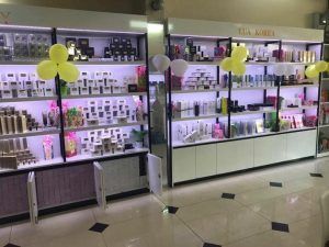 Thumbnail of http://Thiet-ke-thi-cong-hoan-thien-shop-my-pham-dong-anh%20(2)