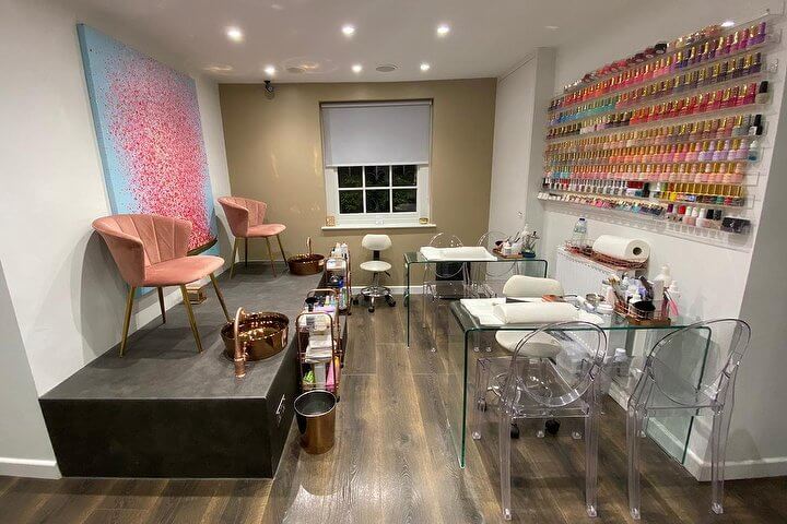Thiết kế tiệm nail nhỏ đẹp, sang trọng & hiện đại 40 Thietketiemnailnhodep (3)