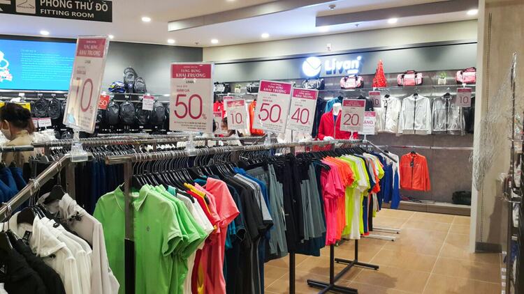 TOP 12 cửa hàng quần áo thể thao uy tín hàng đầu tại Hà Nội Shop-quan-ao-the-thao-livan