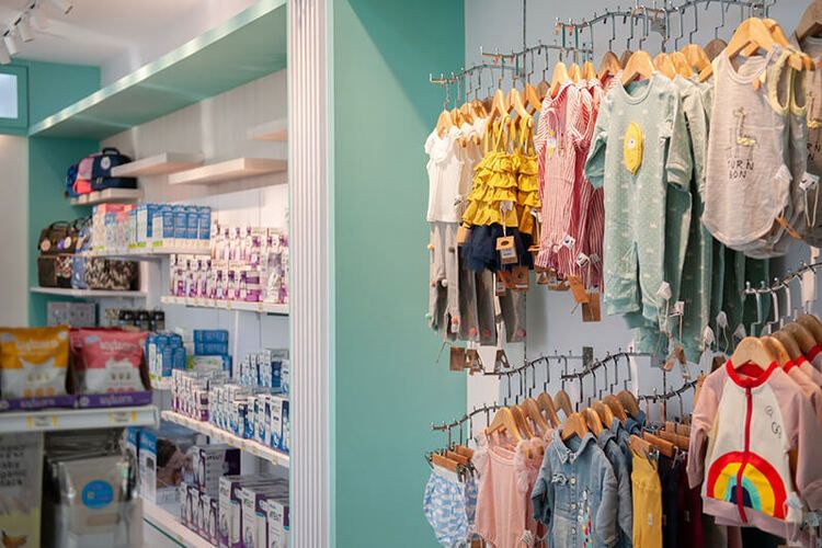 Gia Treo Quan Ao Shop Tre Em (1)