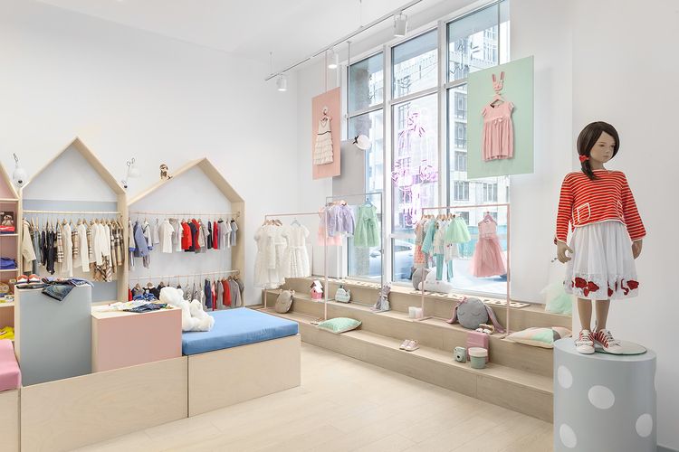 Gia Treo Quan Ao Shop Tre Em (2)