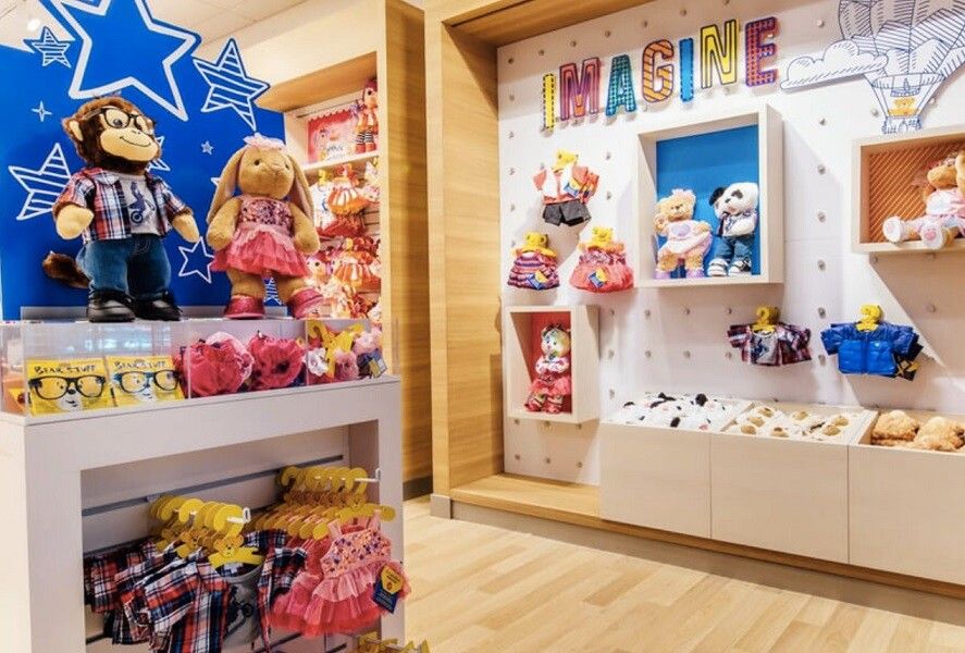 San Cua Shop Do Choi Tre Em Can Thiet Ke Cach An Toan 2
