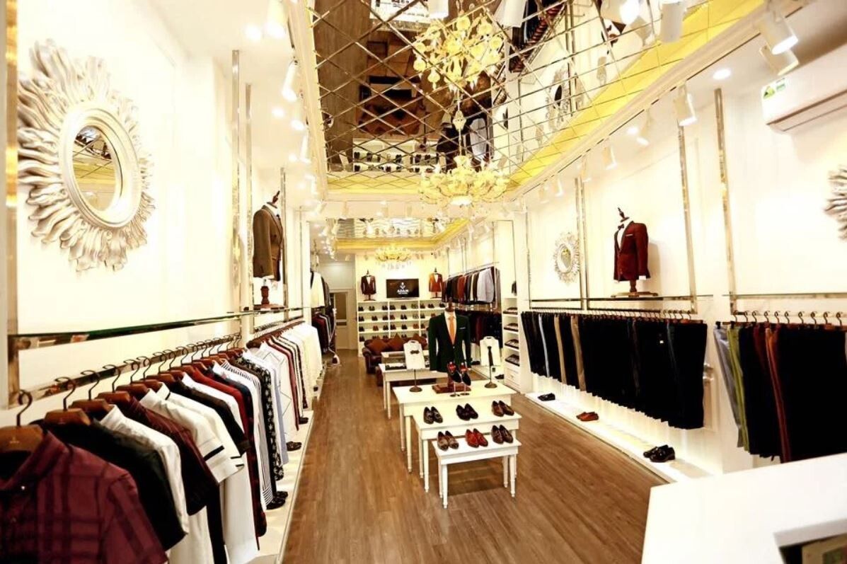 Adam Store 1