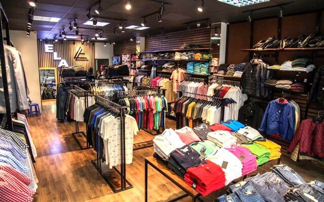 Khám phá nội thất chuỗi cửa hàng thời trang nam Torano Hà Nội Torano Ha Noi 5