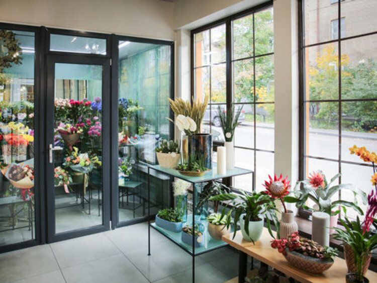 hpdecor.vn-thiết kế shop hoa tươi nhỏ