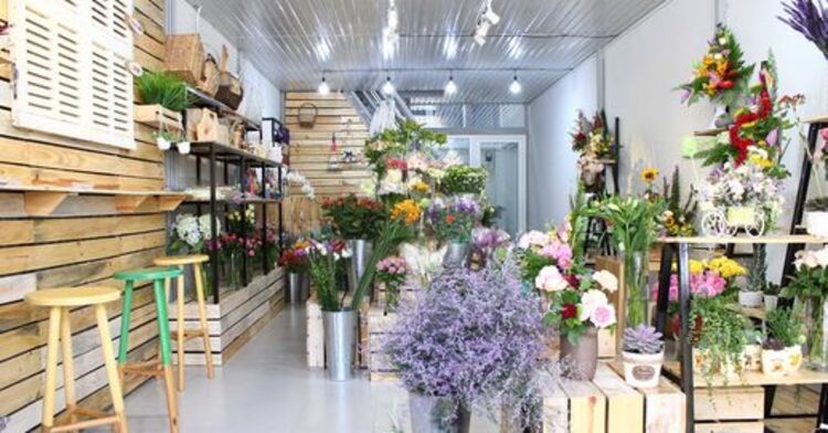 hpdecor.vn-thiết kế shop hoa tươi nhỏ