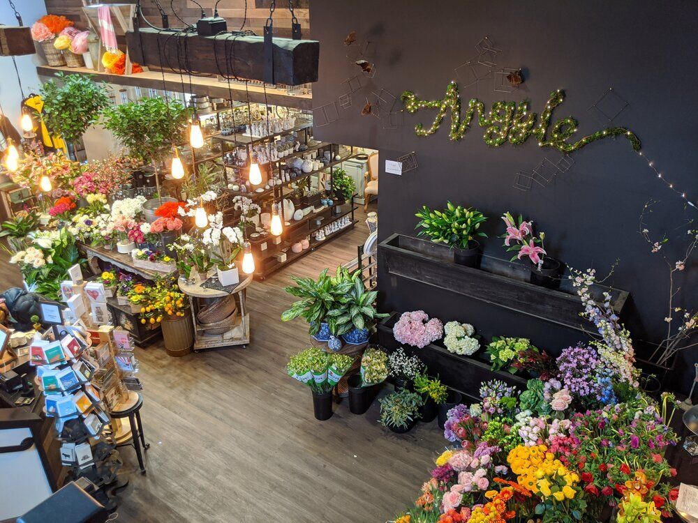 hpdecor.vn-thiết kế shop hoa tươi nhỏ