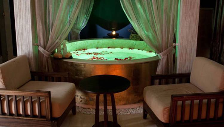 Anam Qt Spa 6