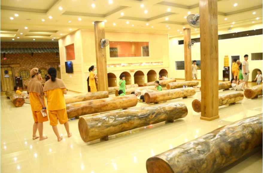 Golden Lotus Spa 2