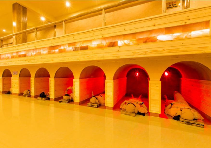 Golden Lotus Spa 3