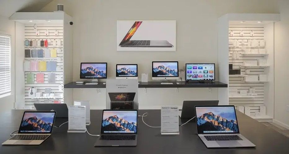 Tu Trung Bay Laptop 10