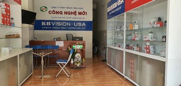 Tu Trung Bay Camera 14