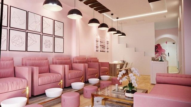 TOP 20+ tiệm nail màu hồng được thiết kế & trang trí đẹp mê mẩn Tiem Nail Mau Hong 9