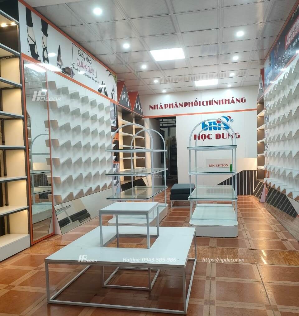 Thiet Ke Shop Giay Hoc Dung 12